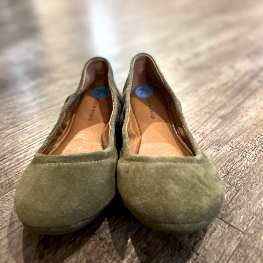 Lucky brand new olive green ballerina flats
